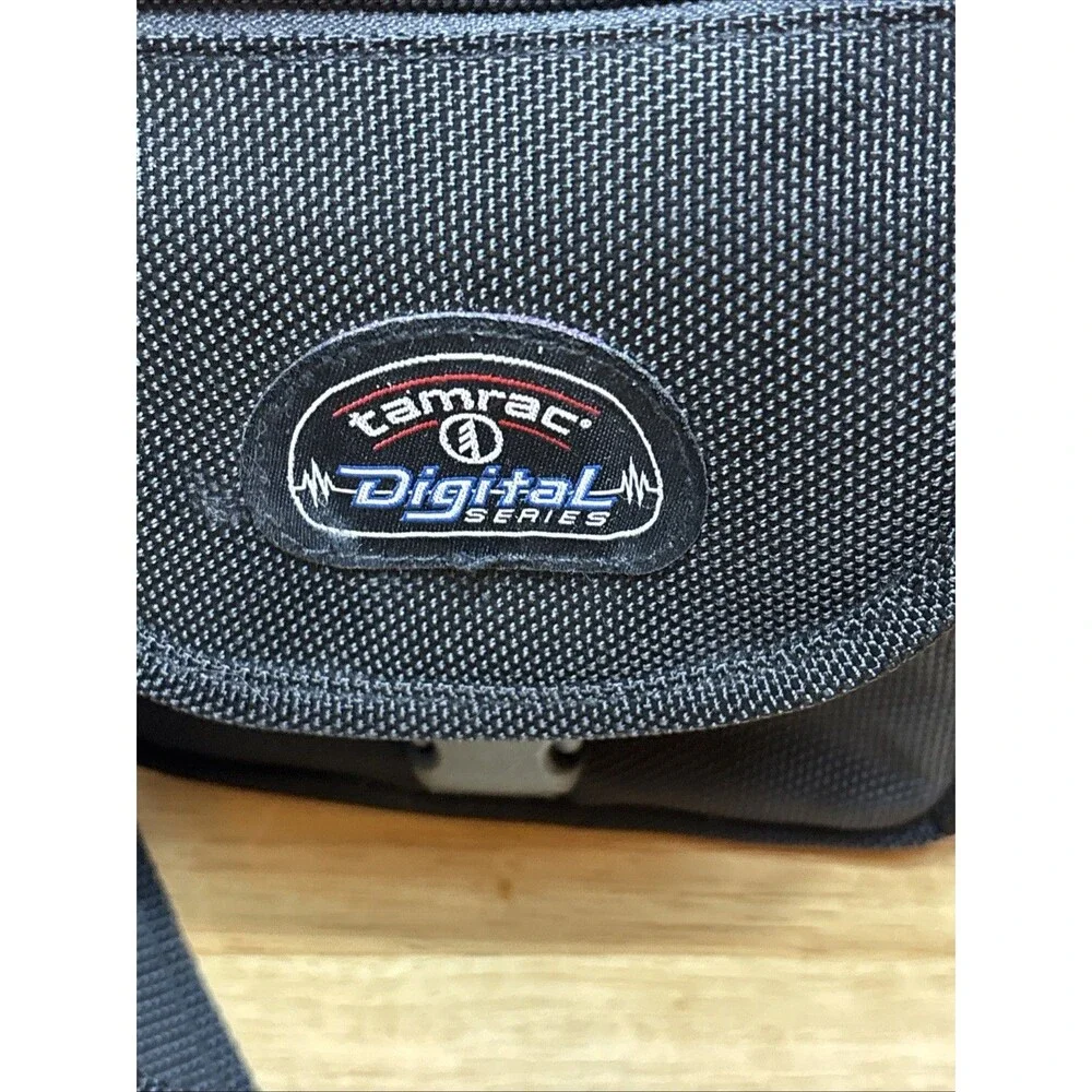 Tamrac Digital Series Digital Camera Carrying Bag 5696 Black Light Weight